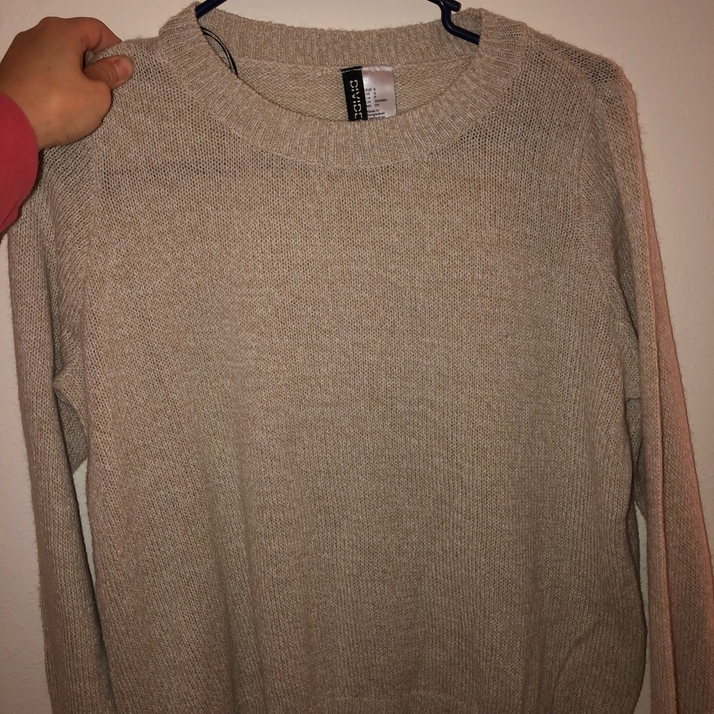 H&M sweater (beige) women’s small